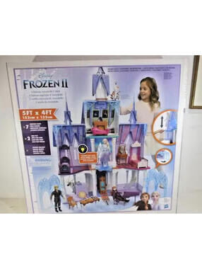 Frozen 2 Ultimate Arendelle 5’ Big Castle Playset & acc’s. Light Stage 4'x5' NEW